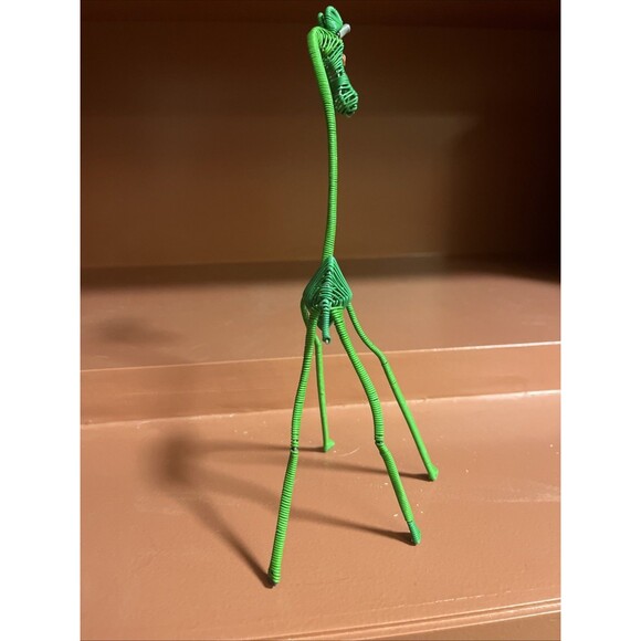 Giraffe & Elephant Made Of Green Wire And Metal Safari Gift Home Kid’s Room - Picture 8 of 10
